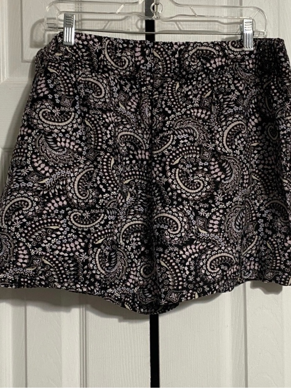 LOFT floral linen blend lightweight shorts size XL - Picture 4 of 9